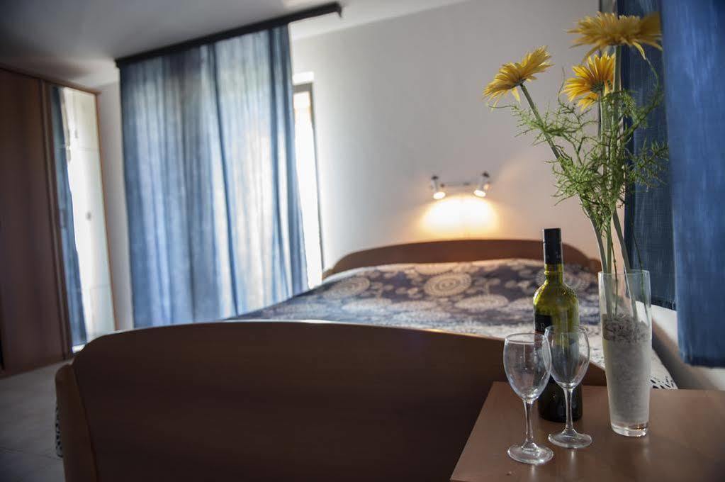 Apartments Paradis روفينج المظهر الخارجي الصورة