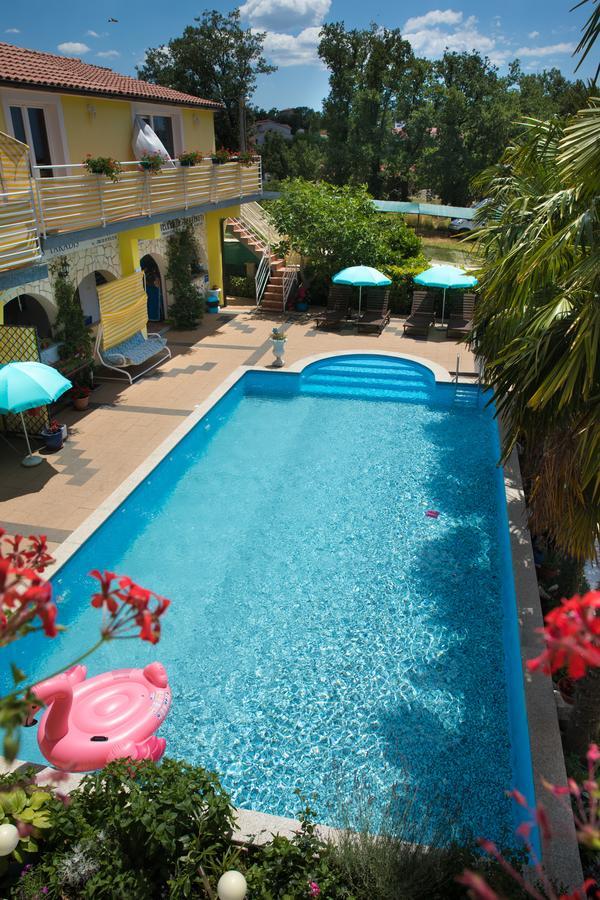 Apartments Paradis روفينج المظهر الخارجي الصورة